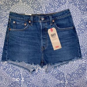 NWT Levi’s 501 High Rive Button Fly Shorts size 29